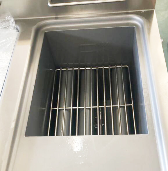 High Productivity Commercial 24kw Electric Style 2-Tank Deep Fryer with Cabinet