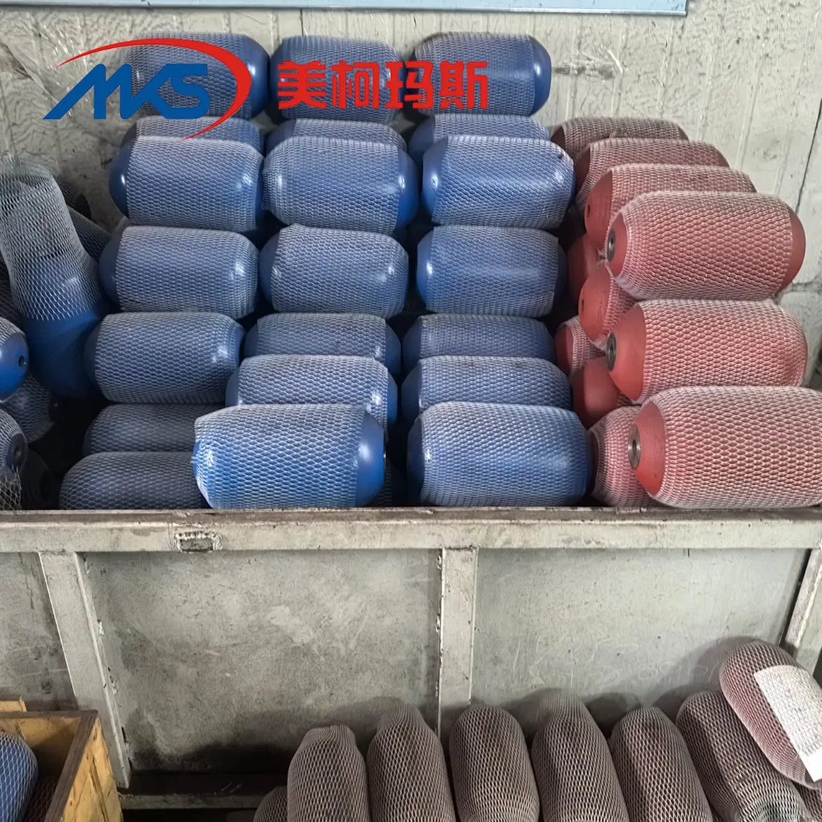 Гидроаккумулятор EHP C 0800-250-250, 250 бар