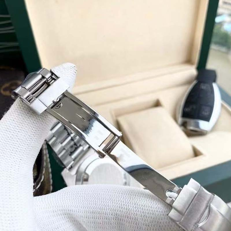 Quartz Mechanical Men 1: 1 Replica Clean Factory 3235 Clock Super Clone Noob Custom Montre Gshock Stainless Steel Watch