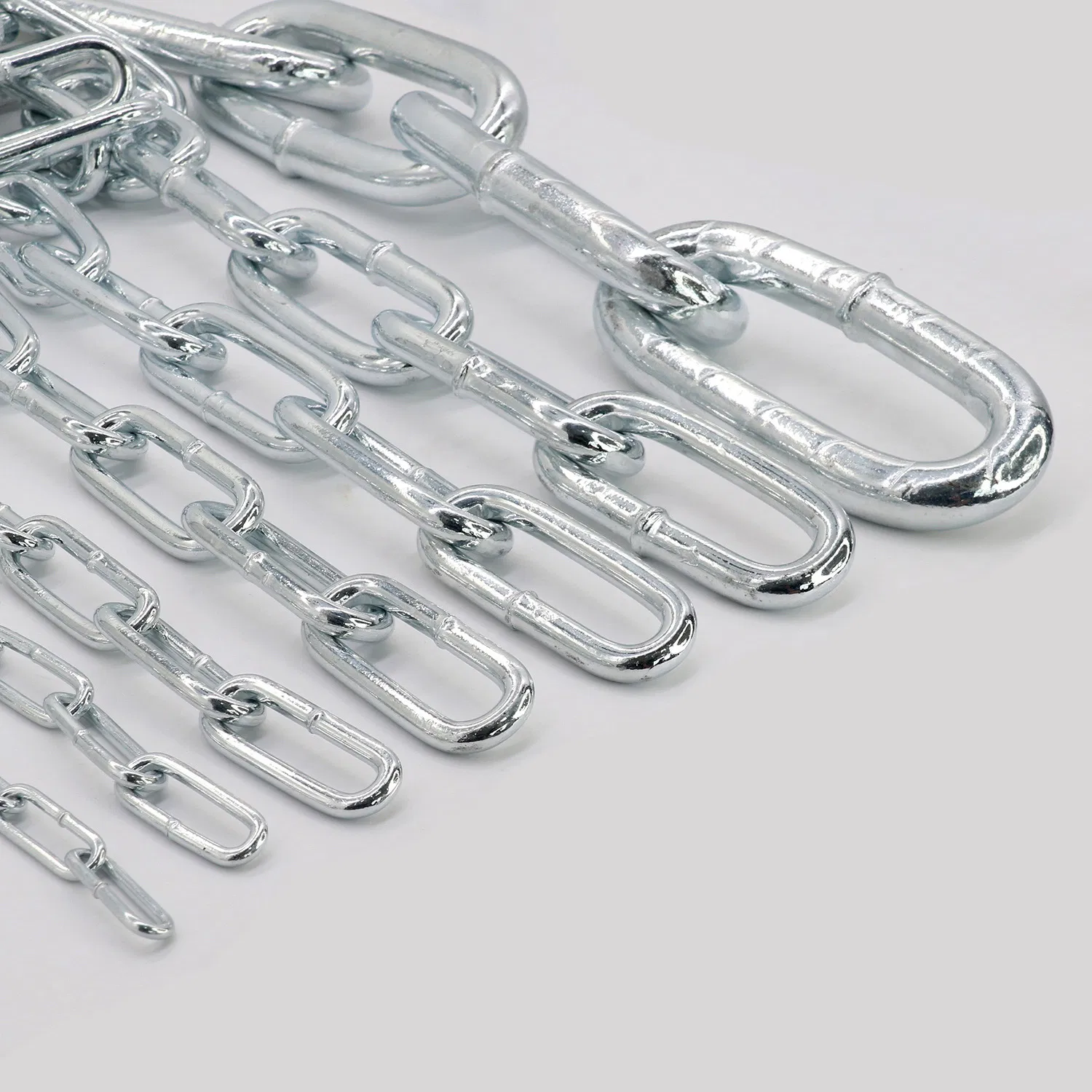 Galvanized Chain Galvanized DIN5685c Standard Steel Long Link Chains