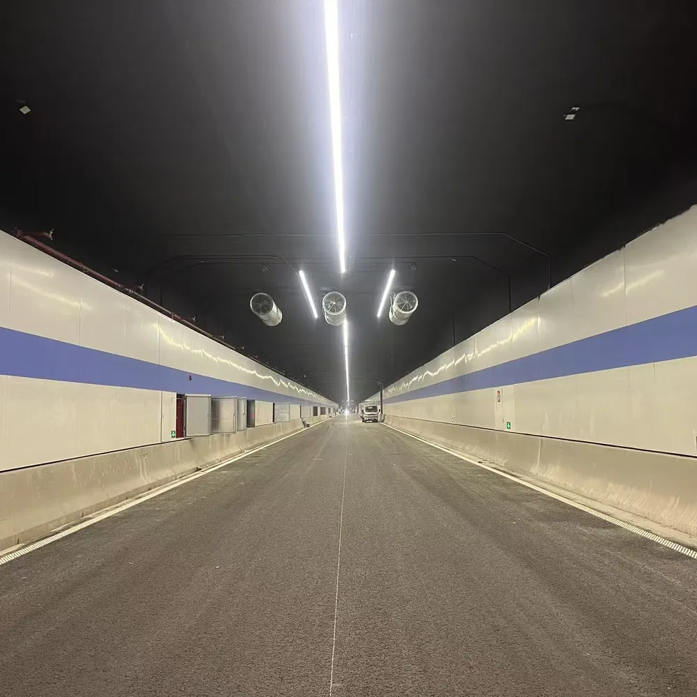 Impact-Resistant High Density Fiber Reinforced Calcium Silicate Tunnel Panel for Airport Interiors