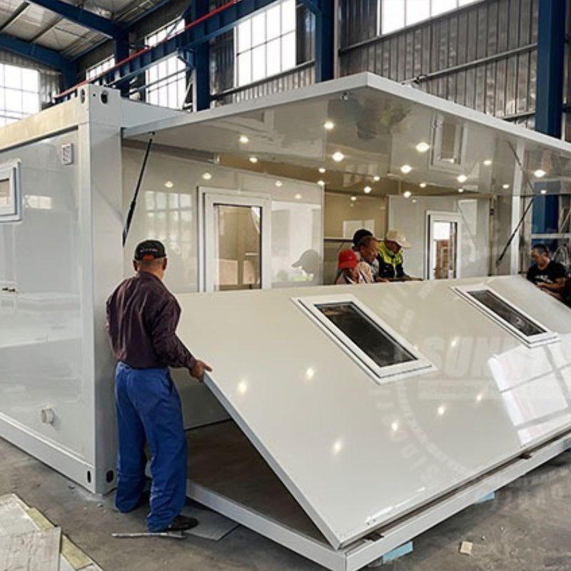 Prefabricated 3 in 1 20FT Expandable Container Living House for Sale