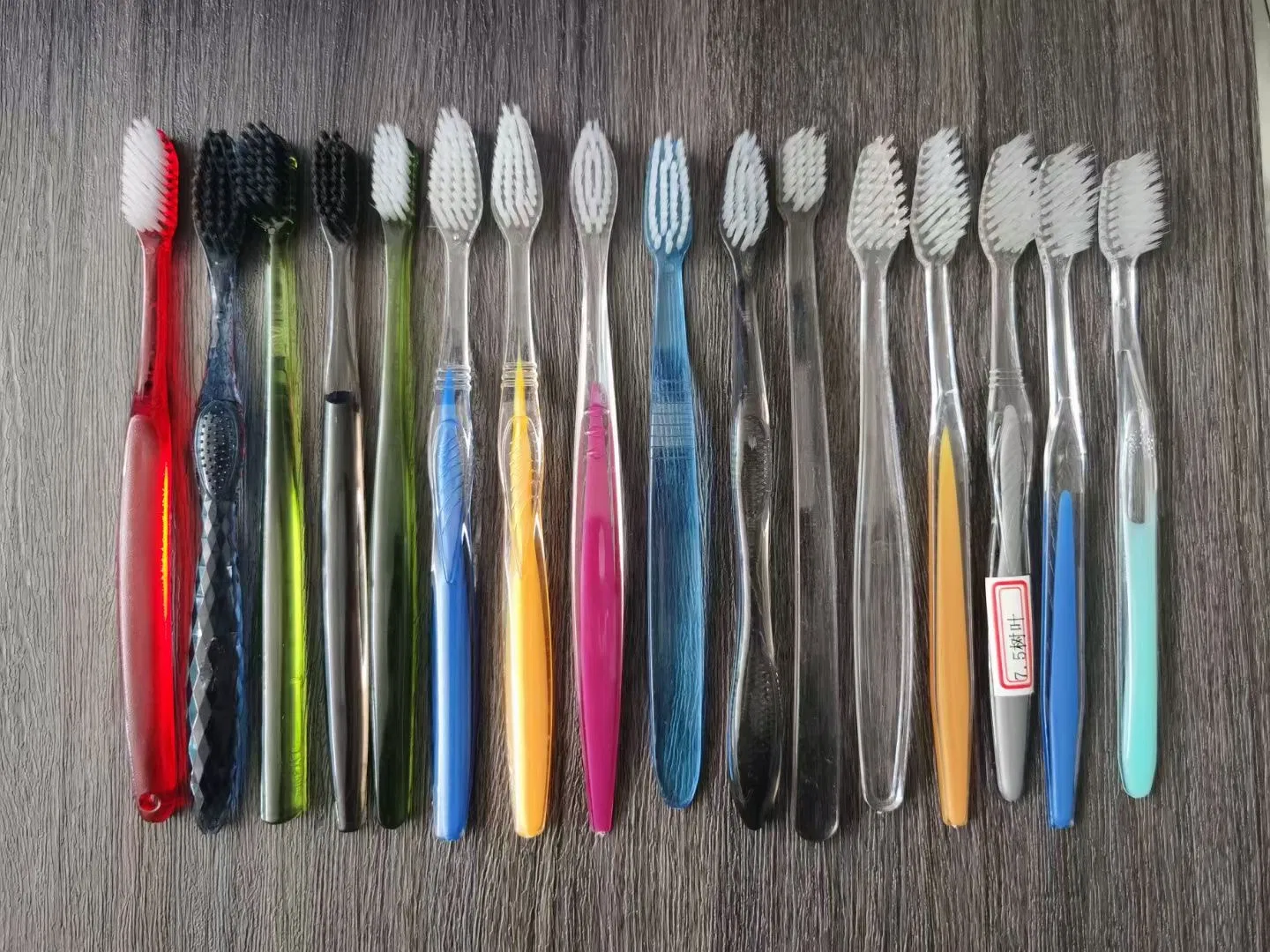 Hotel Toothbrush /Travel Bathroom Airlines Disposable Toothbrush /Many Kinds of Handle Toothbrush Bristle Brush Manufacture