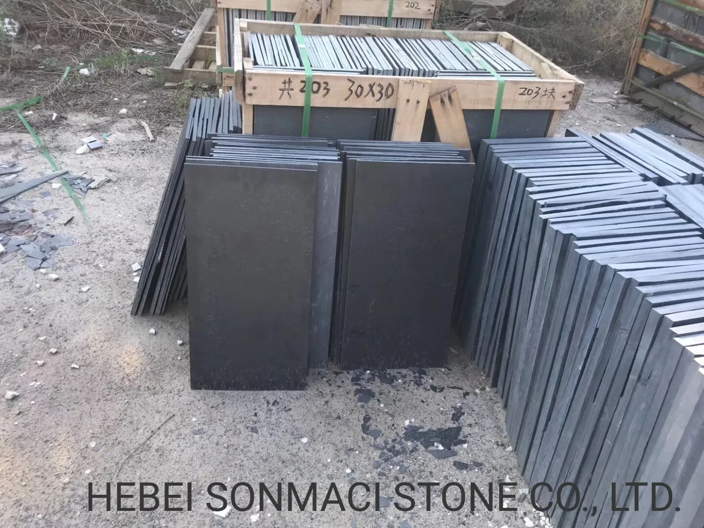 Natural Split Riven Black Slate Flat Tile