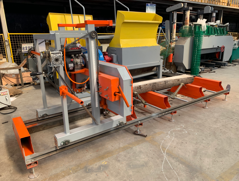 Ленточнопильный станок по дереву козловой