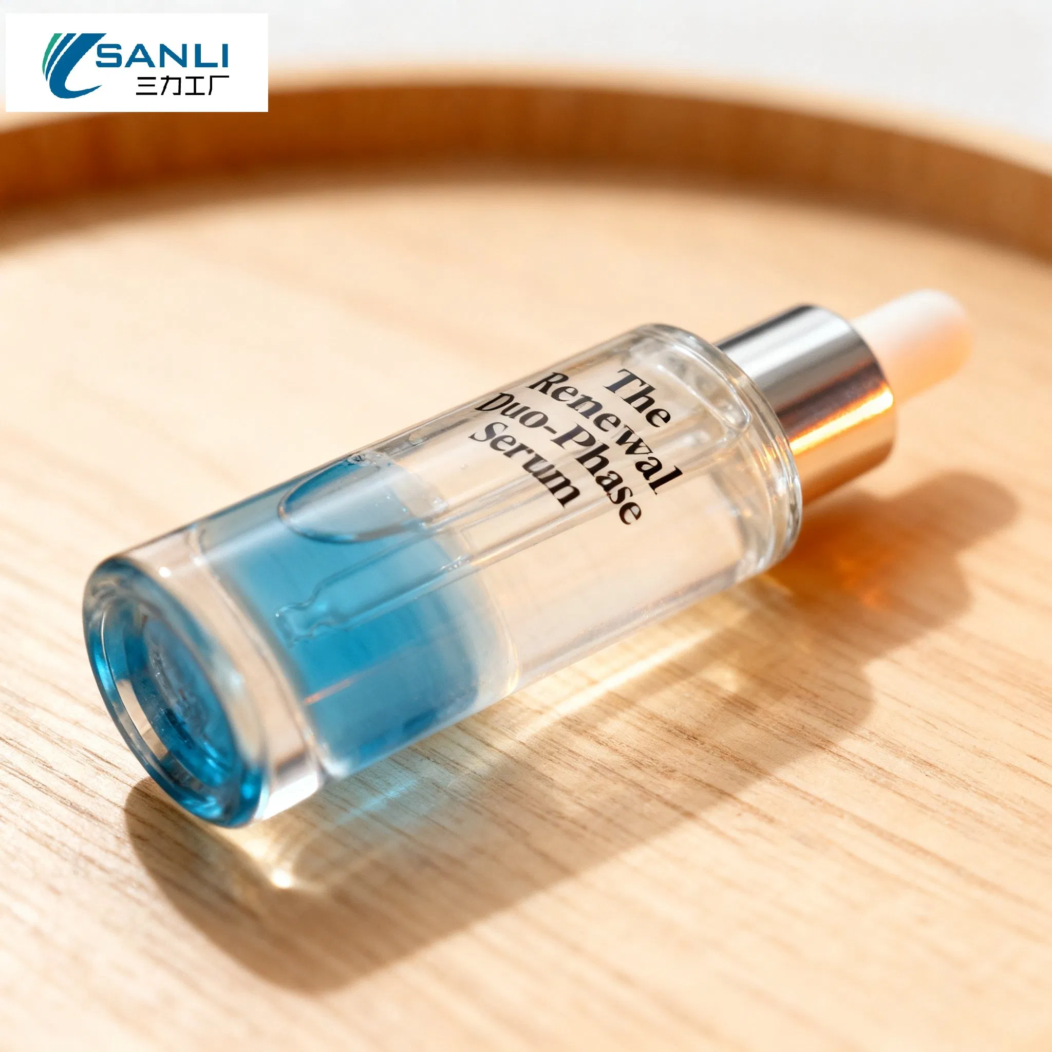 Advanced Antioxidant and Repairing Face Serum with Panthenol and 3-O-Ethyl Ascorbic Acid for Environmental Stress Protection