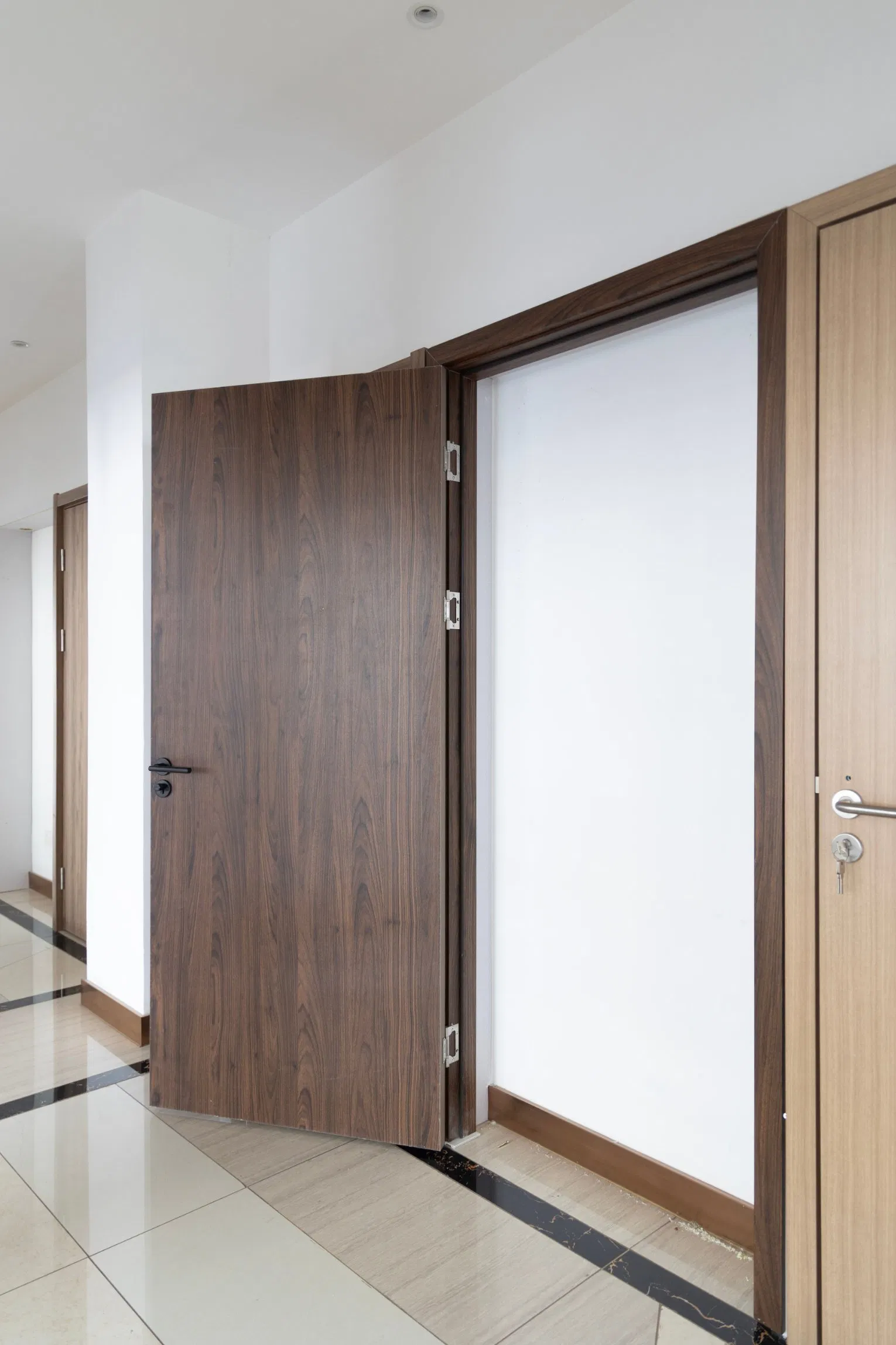 Sound/Heat Insulation New Generation WPC Doors with Frame for Bathroom