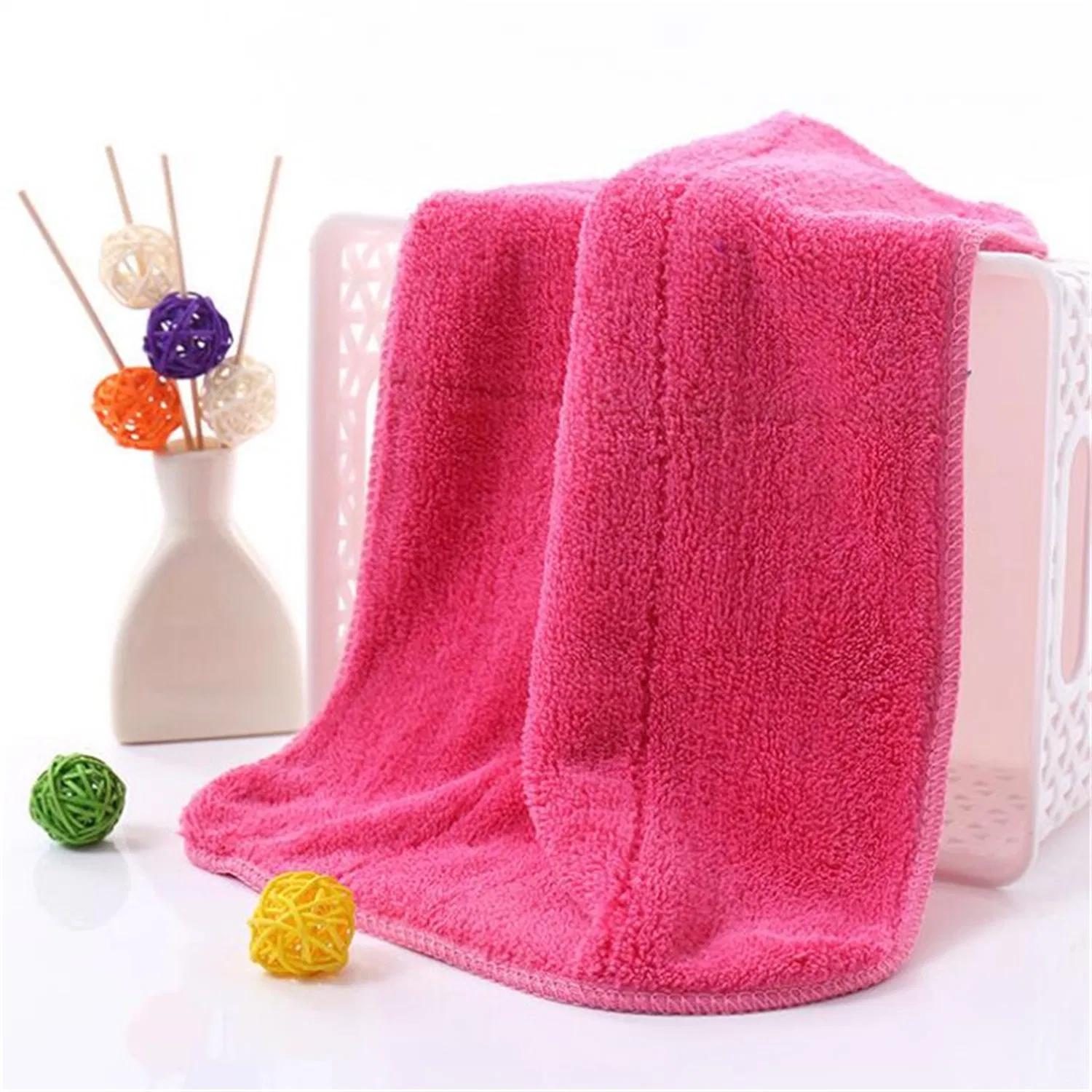Anti-Entanglement Coral Fleece Cloth for Effortless Kitchen Cleaning