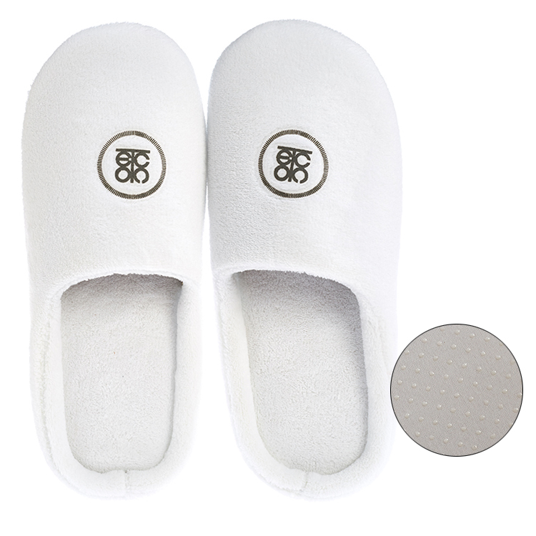 Custom Logo Reusable White Coral Fleece Anti Slip Sole Hotel Bathroom SPA House Disposable Slippers for Guests