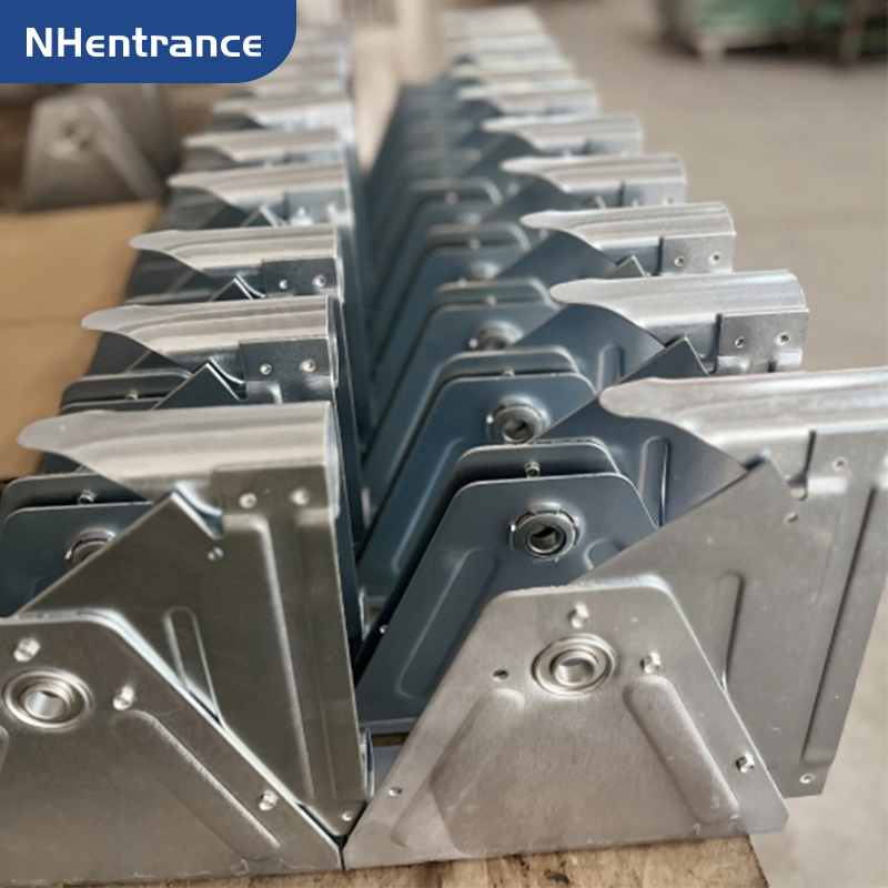 Spot Supply Galvanized Steel Wear Resistance Noise Reduction Garage Door Hardware Accessory for Residential and Commercial Garage Doors