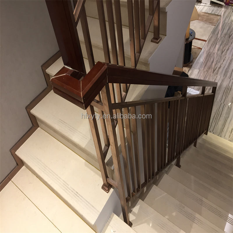 Hot Sale Rot Proof Highway Fences and Garden Railing Iron