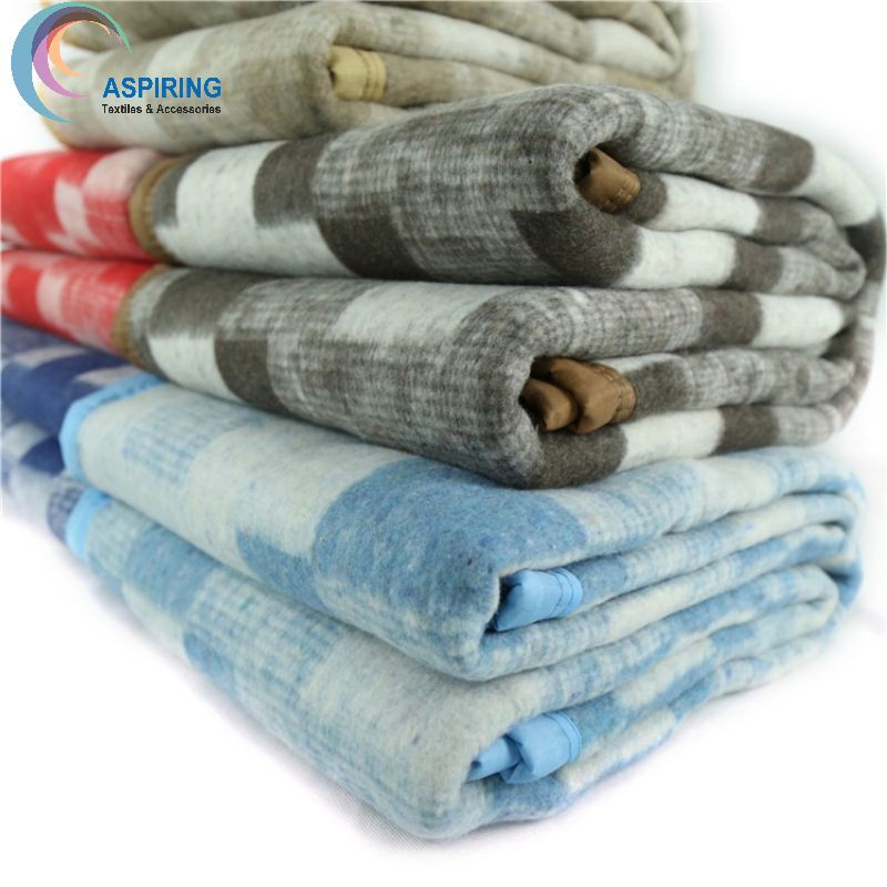 Multicolor High Quality Recycle Grid Cotton Acrylic Blanket