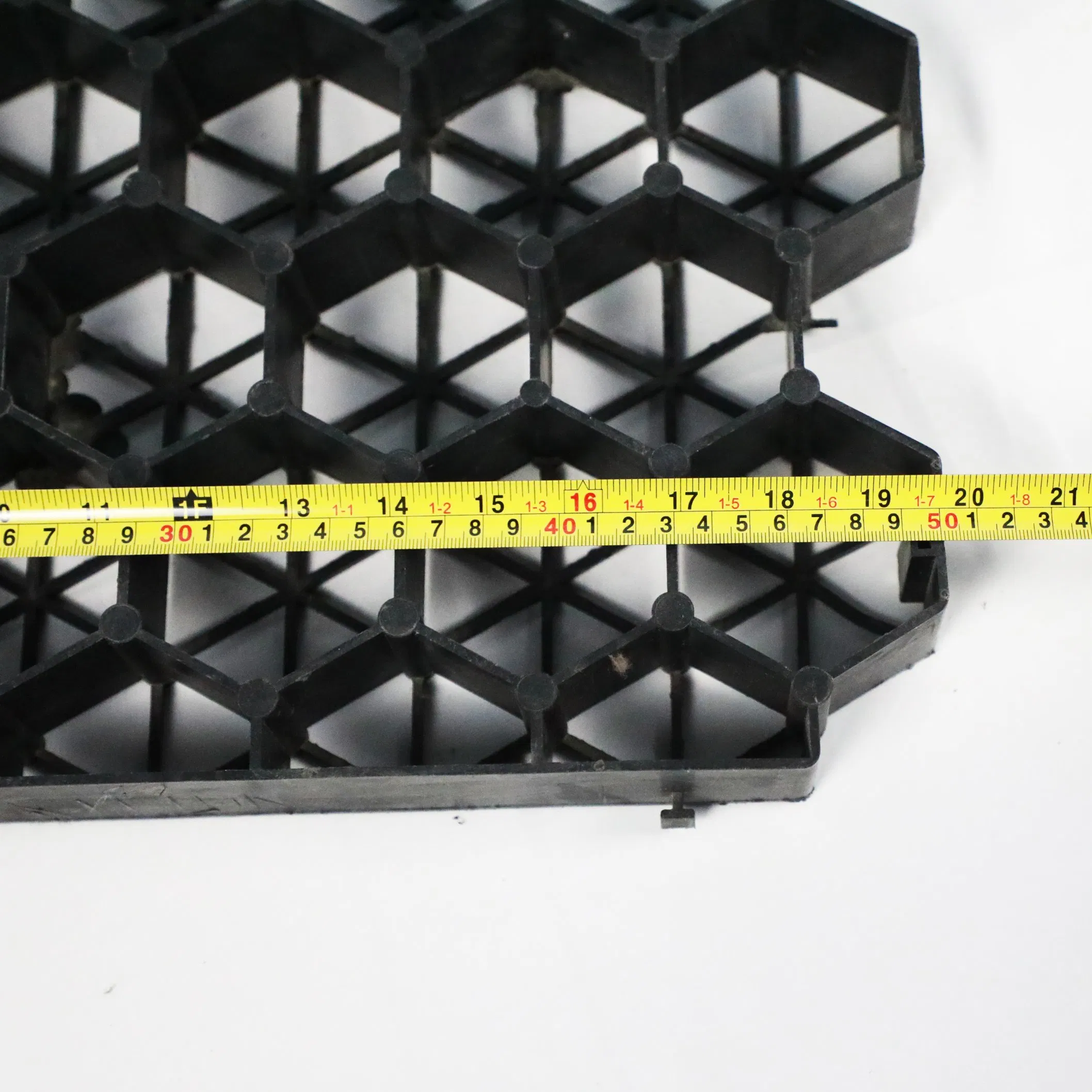 Plastic Grass Grid 500X500X68mm Fire Truck Grid ASTM Certified Fire Escape Reinforcement