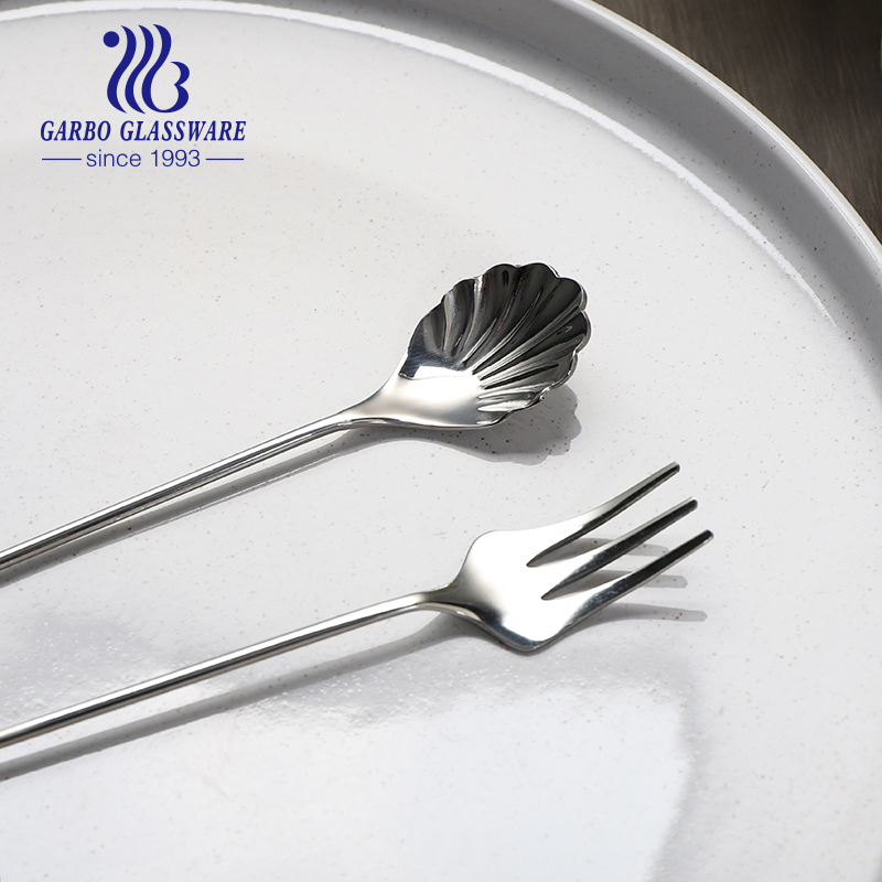New Designs China Suppliers Hotselling Sliver Stainless Steel Dinner Fork Dessert Flatware Set for Hotel 430 Mirror Polish with Carton Handle Design