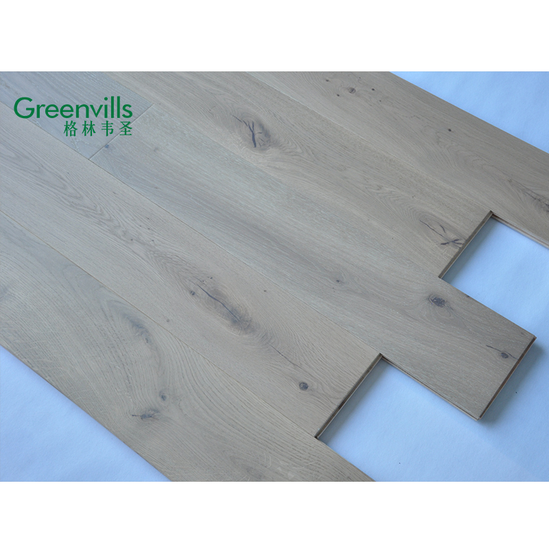 Широкополосная паркетная доска из белого дуба