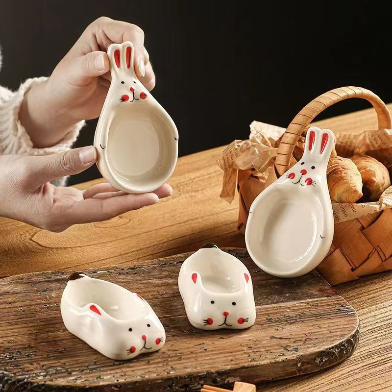 Adorable Bunny-Shaped Ceramic Condiment Dish - Whimsical Dipping Bowl for Sauces & Oils