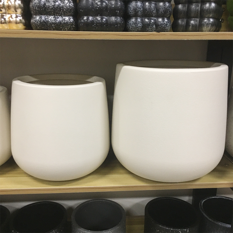 Горшки для цветов пластиковые большие круглые для сада