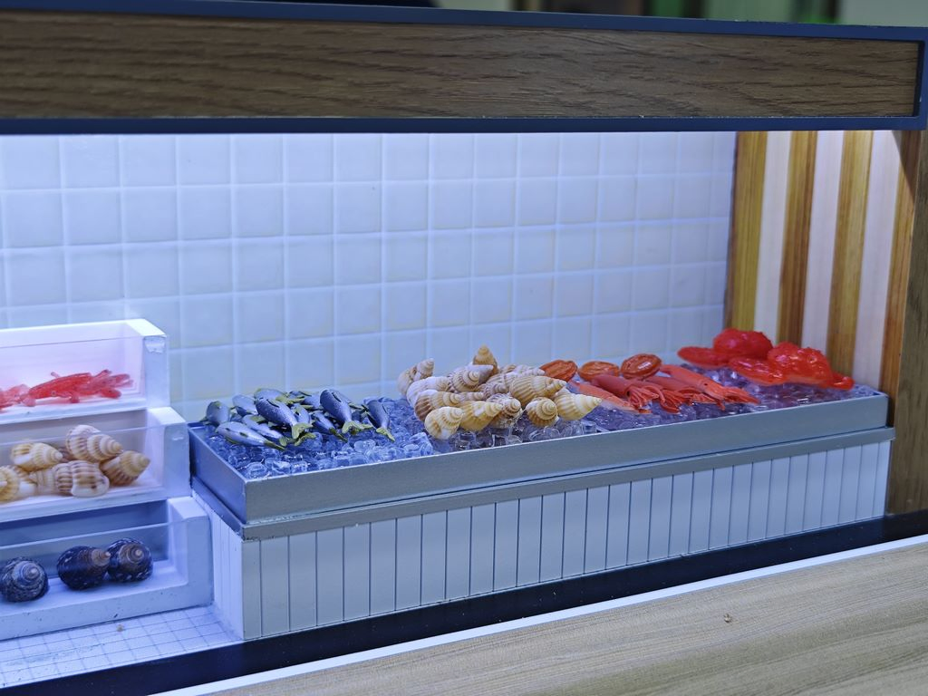 Handcrafted Miniature Supermarket Model for Office Investment Display Sculpture