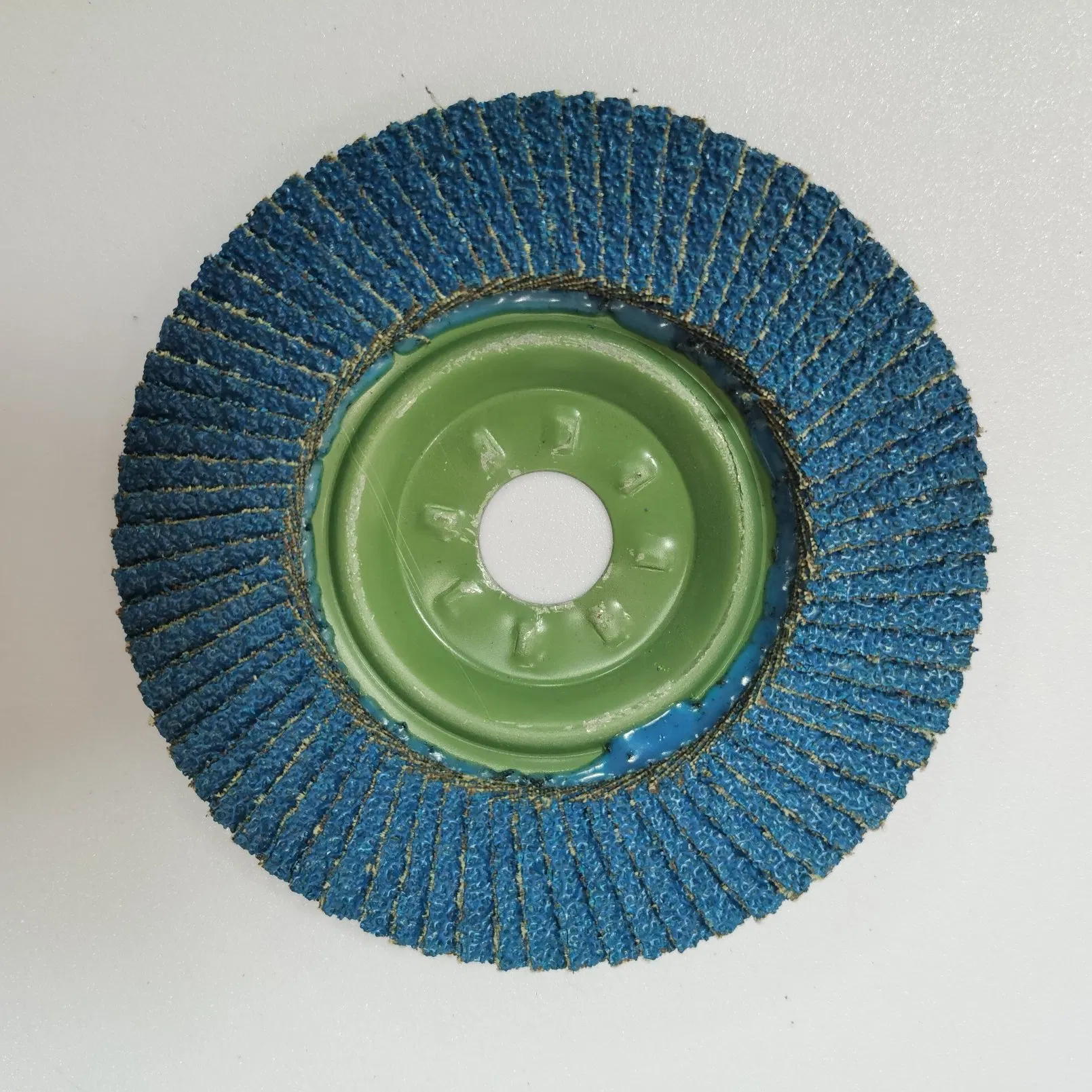 Лепестковый шлифовальный круг 100 мм