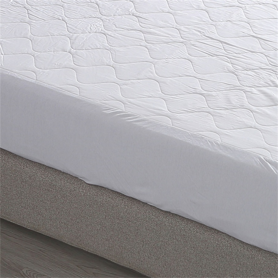 Premium Ventilated Bedroom Furniture Skin-Friendly Antibacterial Mattress Topper