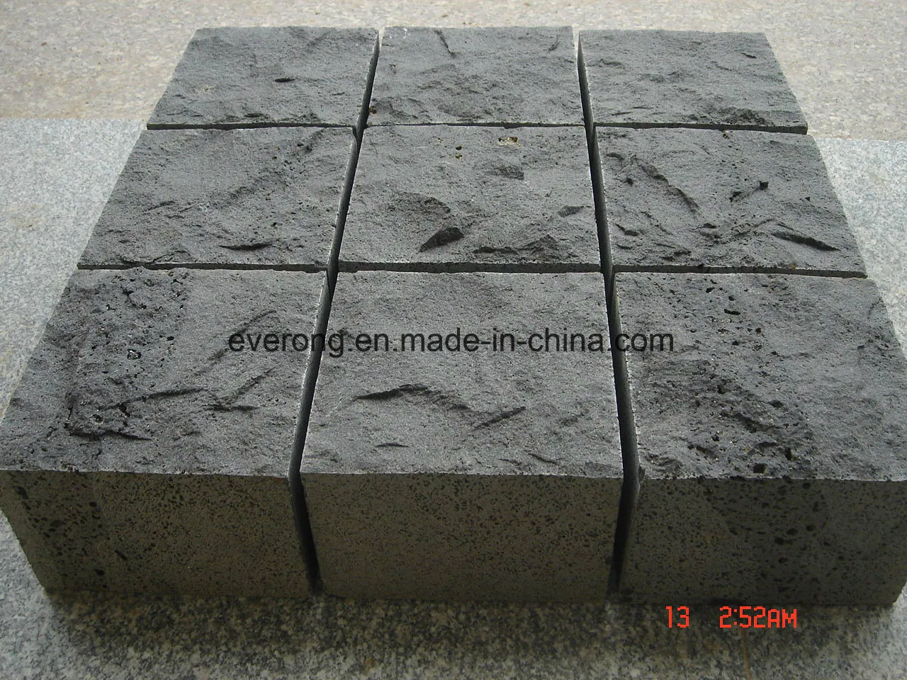 Natural Basalt Cobblestone / Granite Paver for Outdoor Landscape Project