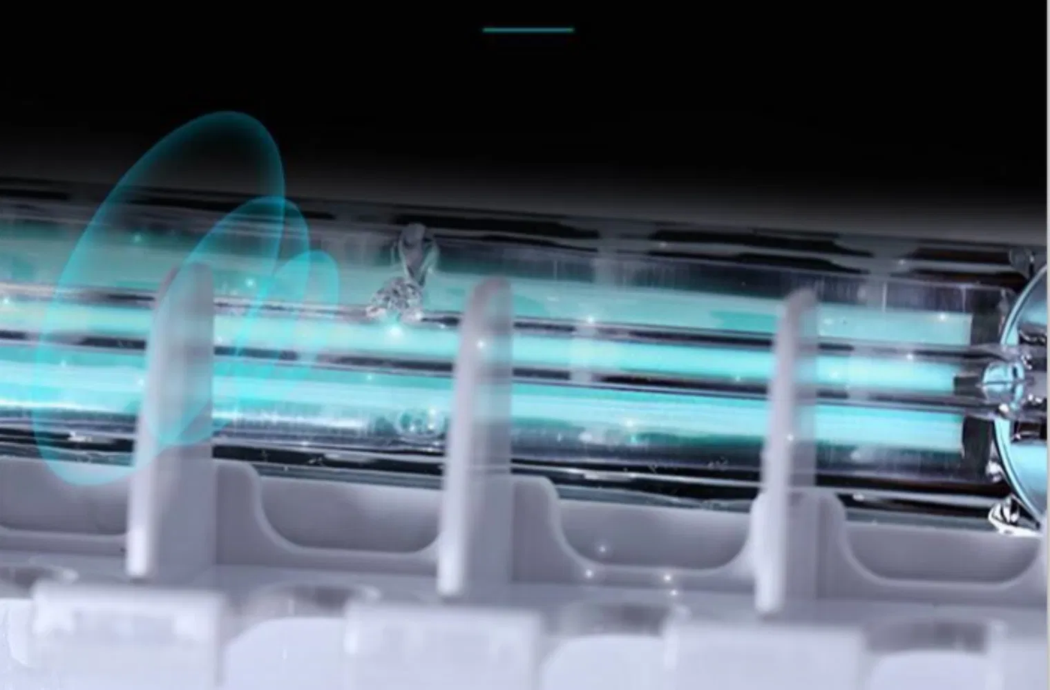 УФ-стерилизатор для зубных щеток с держателем