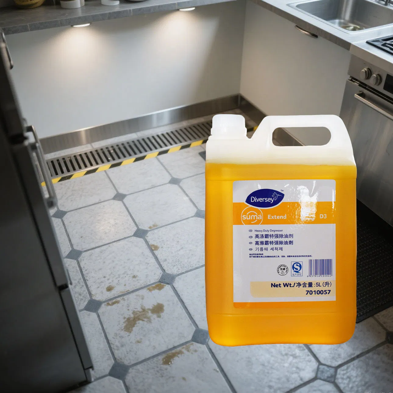 Suma Extend Ready-to-Use Alkaline Liquid Oil Stain Remover Heavy Duty Degreaser Fast-Acting Grease Cleaner