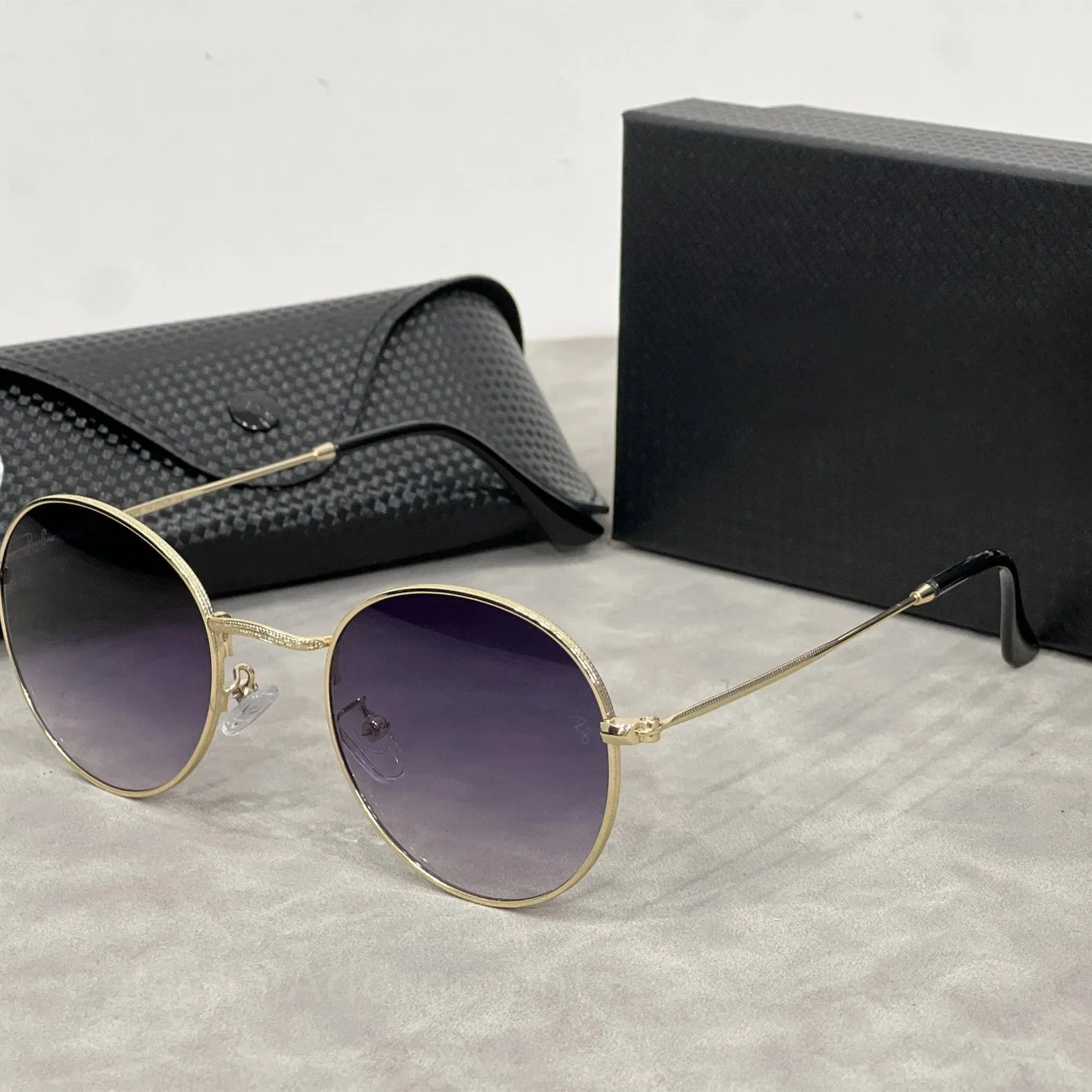 Mens Aviators Sunglasses Designer Luxury Sunglasses Women Designer Sun Glasses Men Fashionable Sunglasses