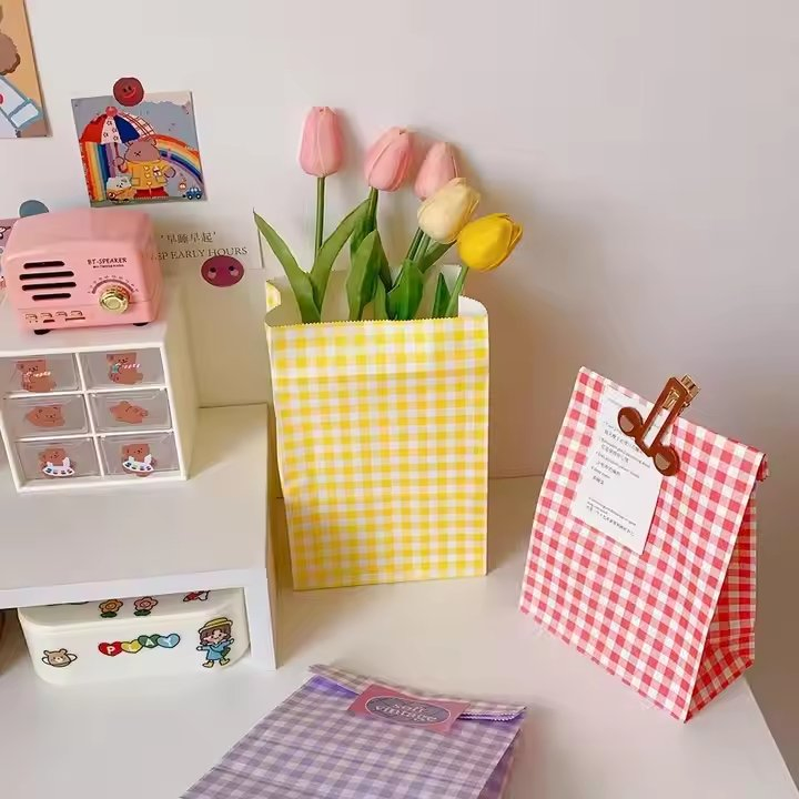 Colorful Plaid Kraft Paper Bag Cookies Candy Christmas Gift Bakery Treat Bags