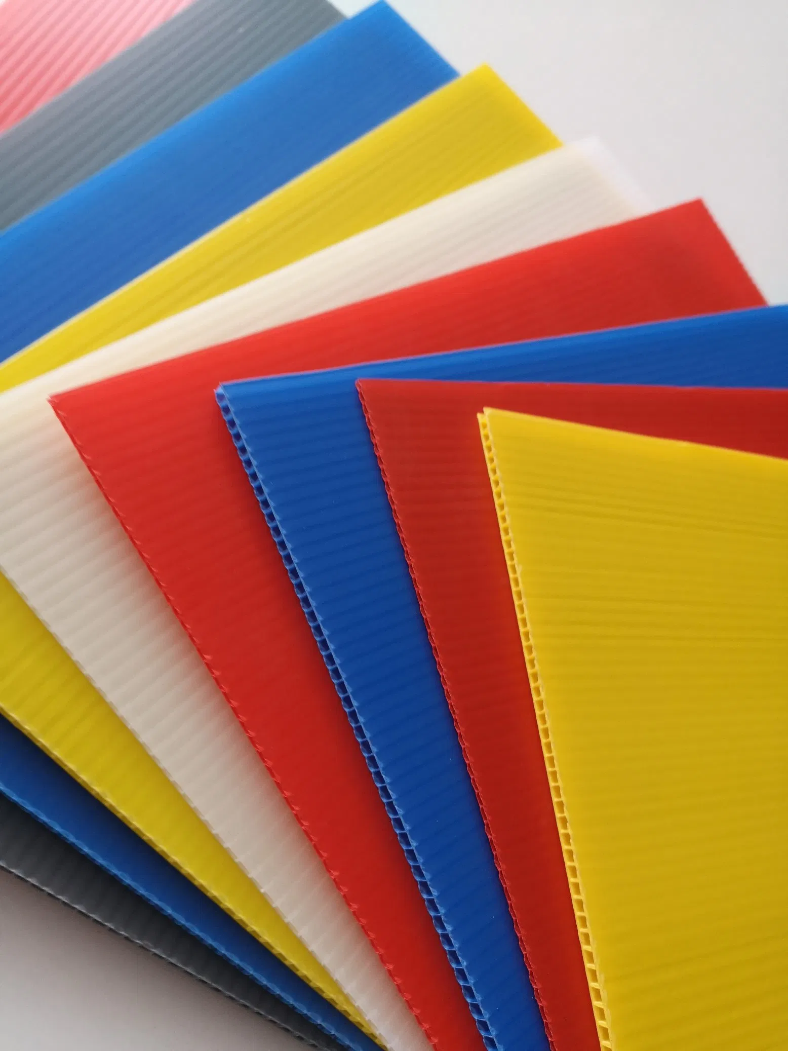 Yellow UV Resistant PP Corrugated Plastic Panels Corrugated Plastic Sign