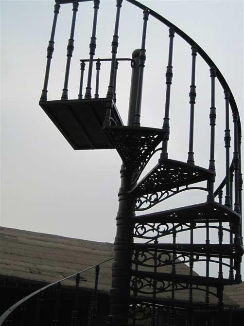 European Simple Style Decoration Wrought Cast Iron Spiral Stair (SYCI-065)