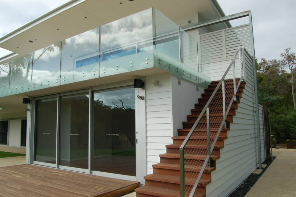 Customized Stainless Steel Glass Standoff Frameless Glass Railing for Balcony