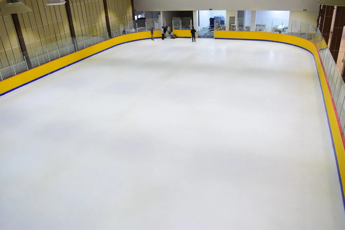 Premium Hockey Rink Boards – Heavy-Duty Aluminum/Steel & PE Plastic – Custom Sizes