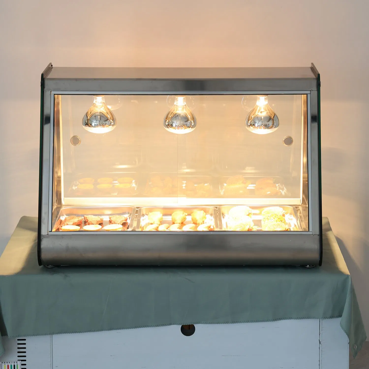 Dual Zone Food Warming Cabinet with Separate Controls for Dry and Moist Heat Applications