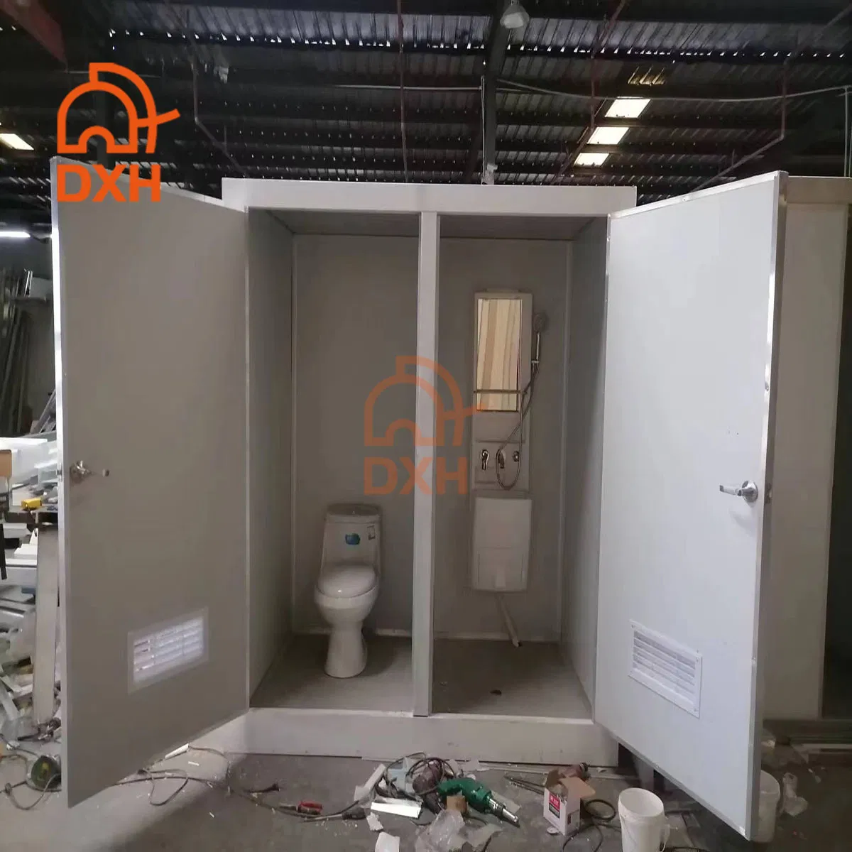 Dxh Custom Parks Convenient Existing Building Restroom Bathroom Water Closet Cheap Price Modular Mobile Customized Bathroom Container Toilet