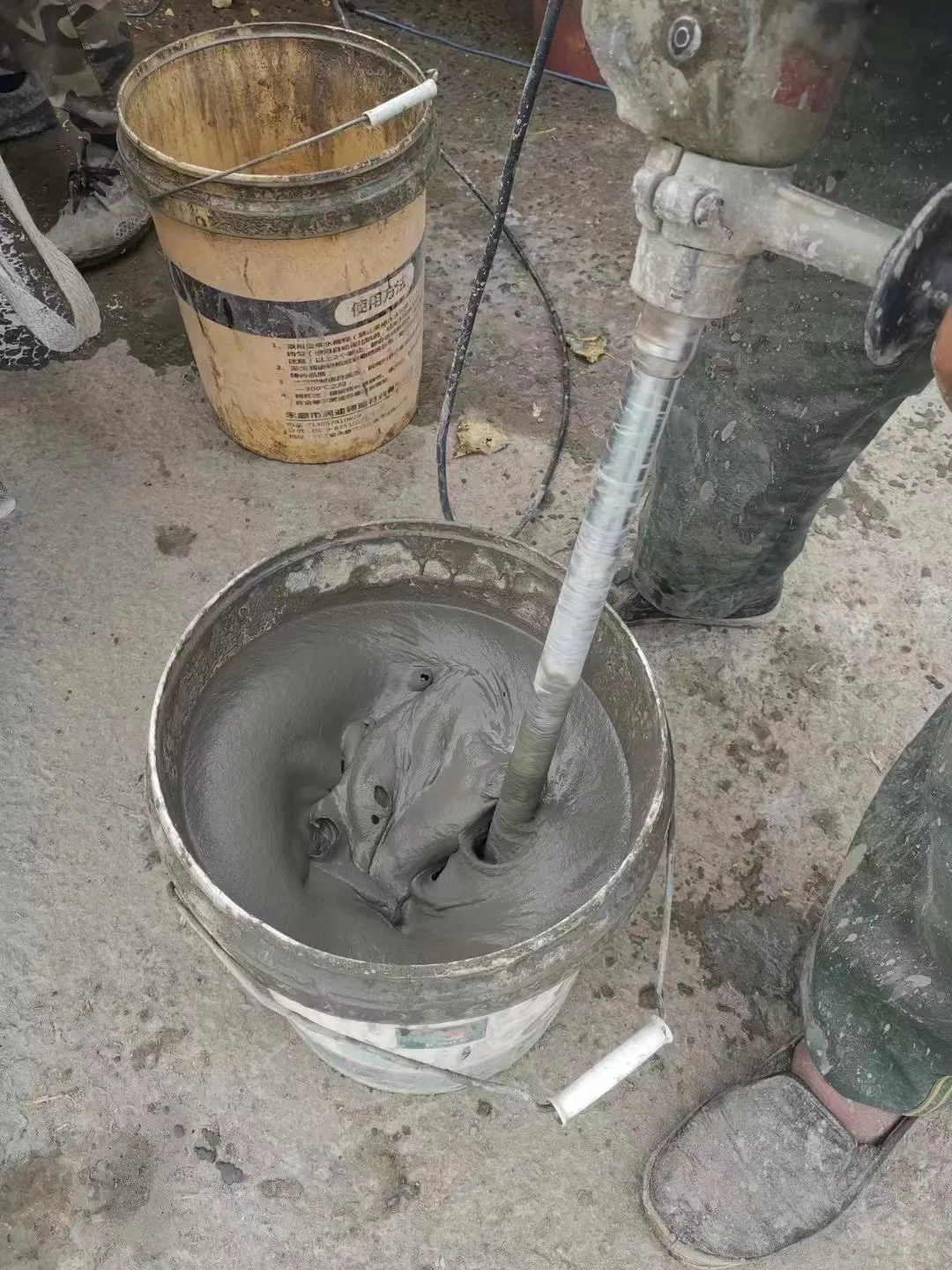 Versatile Non-Shrink Mortar for Fast and Strong Results