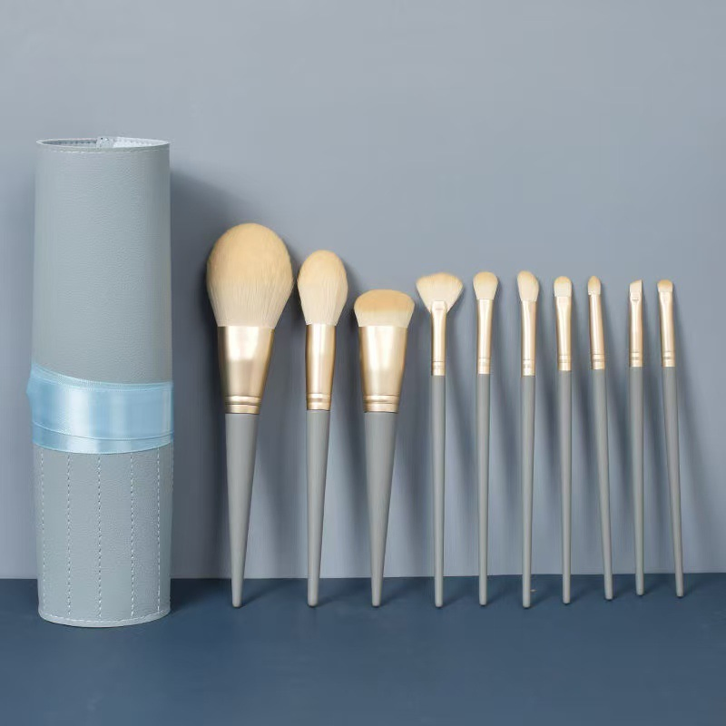 Ergonomic Handle Soft Bristle Makeup Brush Full Coverage Makeup Brush