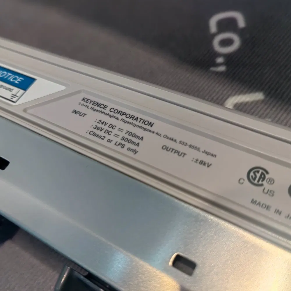 New Original Keyence Sj-E036A Ultra High Speed Sensing Lonizer Sje036A Fast Shipping
