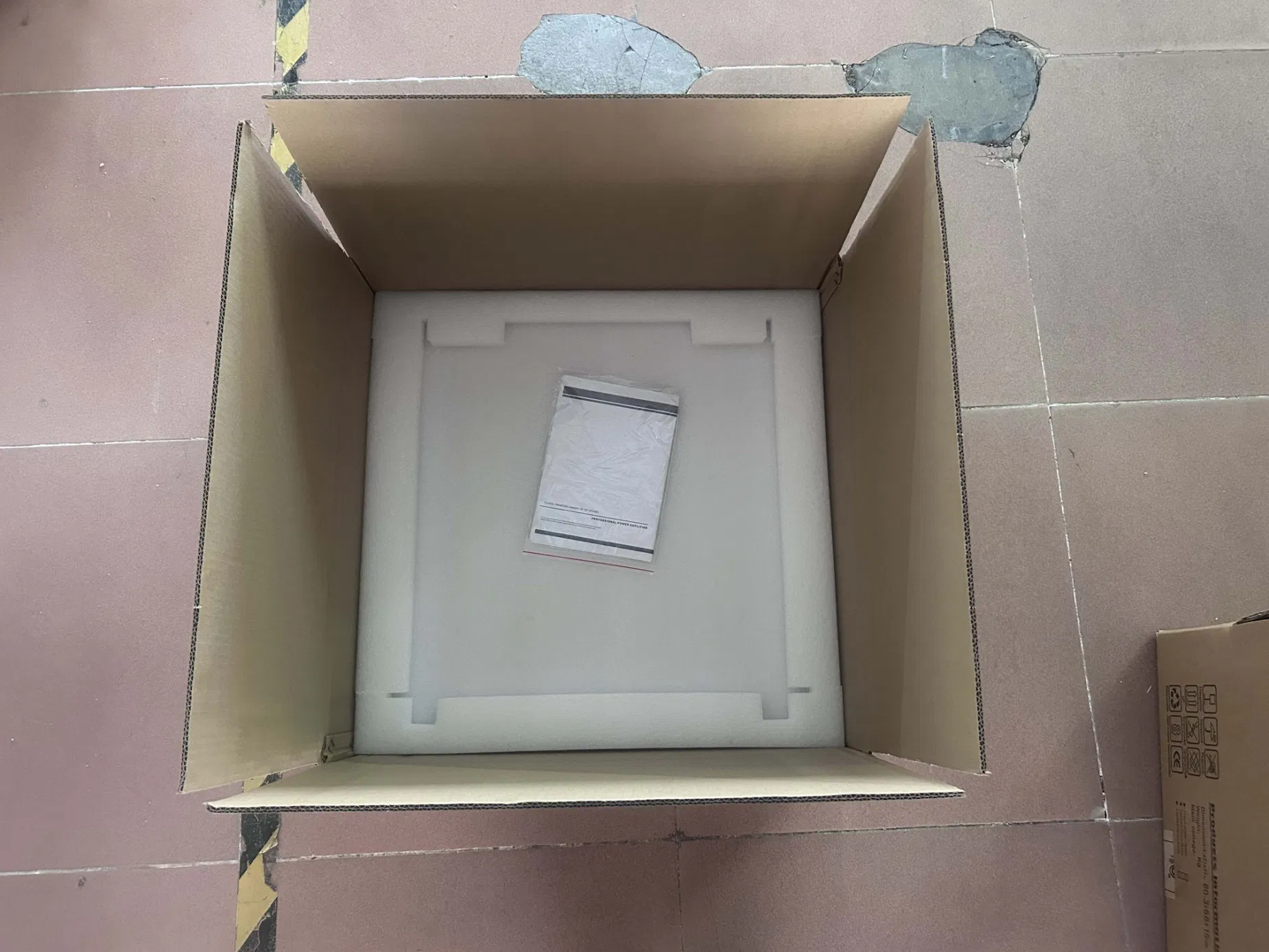 1800 Watts Professional High Power Audio Amplifier DJ Equipment for 18 Inch Subwoofer