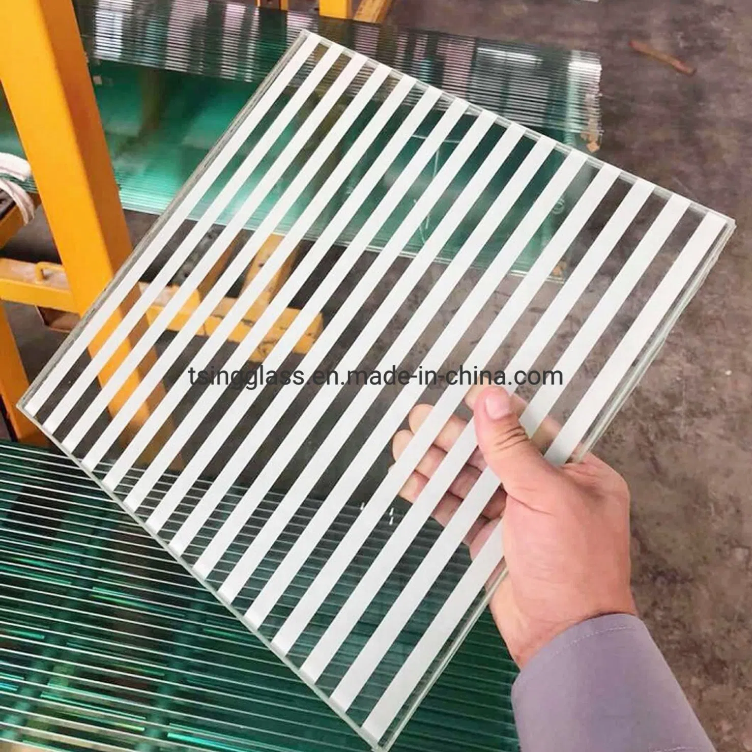 3-19mm Building Interior Decorative Colored Frosted/Silk Screen 3D Digital Painted Ceramic Fritted Frit Printing Tempered Laminated Rolled Borosilicate Glass