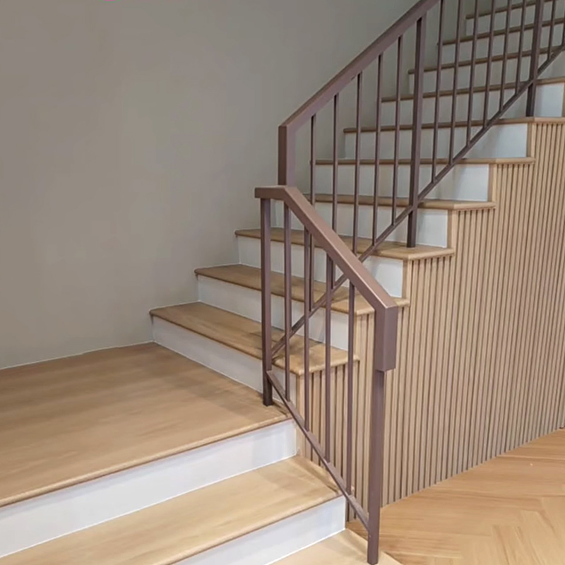 China Factory Wholesale 40*19.75mm Premium Wood-Grain PVC Round-Shaped Stair Nose
