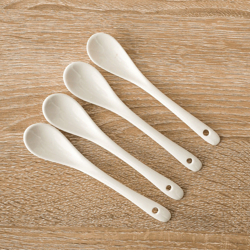 Porcelain Dinner Spoon Restaurant Green Color Ceramic Spoon