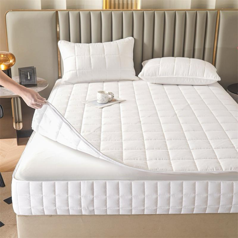 Easy-Care 6-Side Boxspring Mattress Encasement Protector with Zipper Surrounded