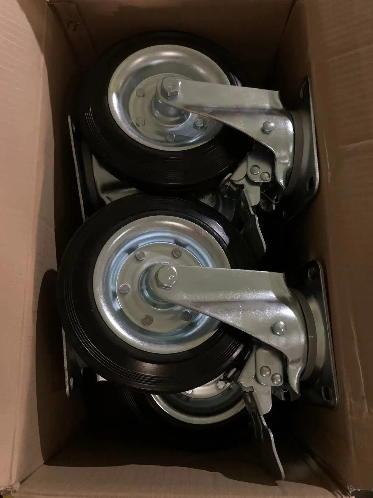 Customizable Rubber Casters with Load Capacity From 100 to 300 Kg