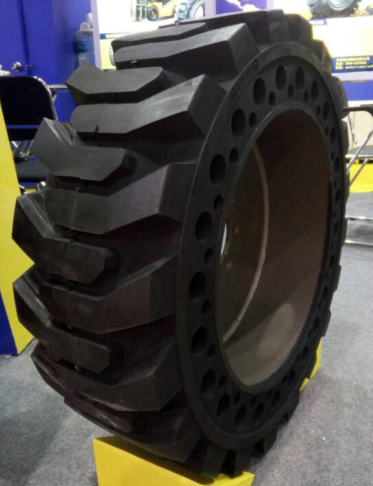 Big Stock Bias Nylon OTR Off-Road Solid Tire (17.5-25, 20.5-25, 23.5-25, 26.5-25)