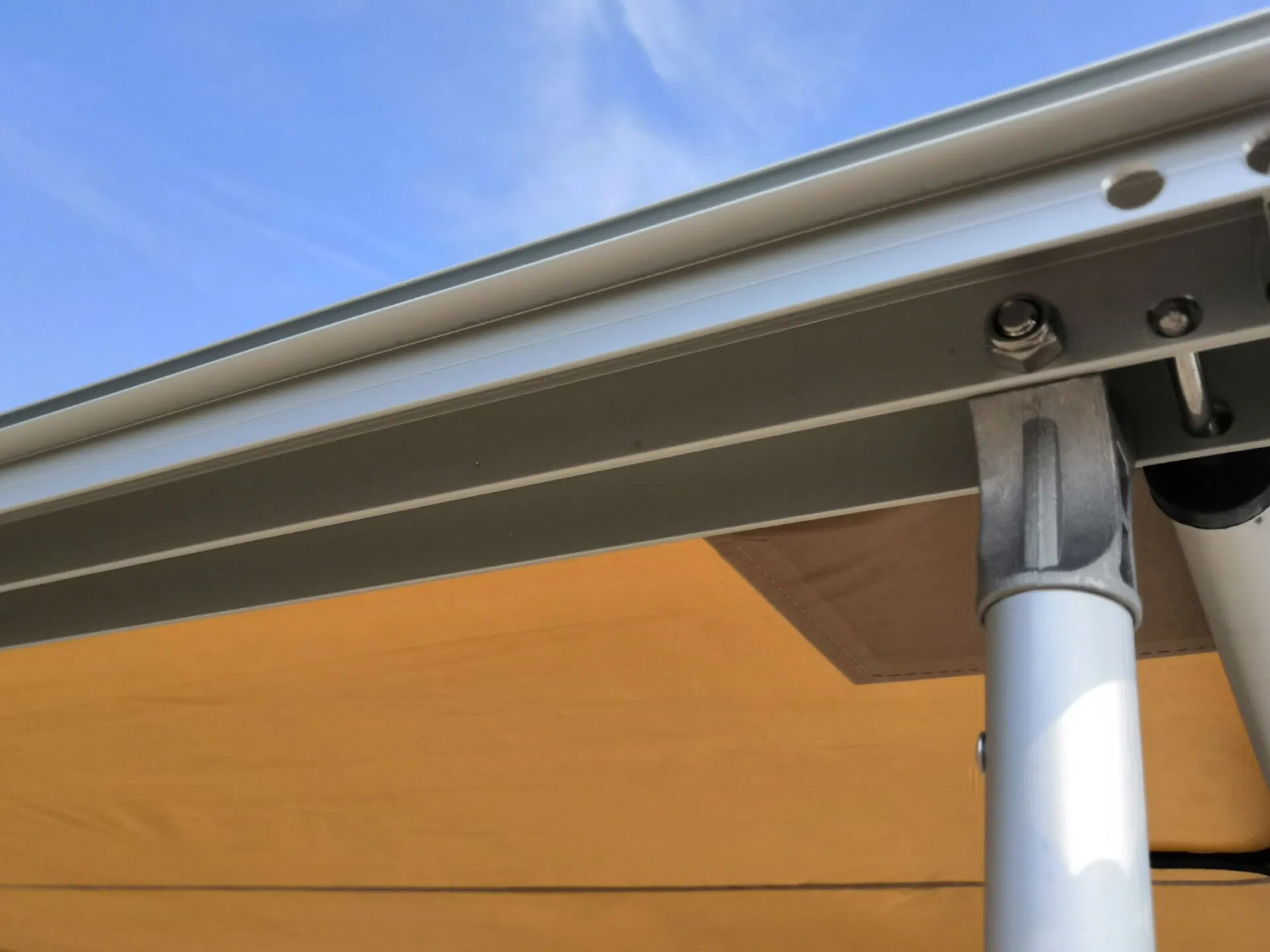 Car Side Awning for 4X4 Vehicle Used for Adventure