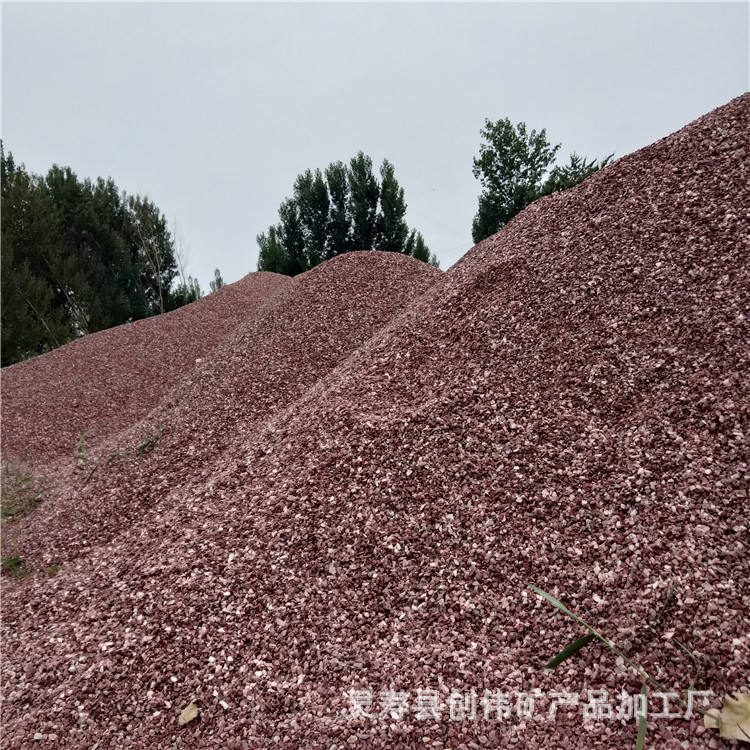 Natural Colorful Cobble Pebble Stone Tan Paving Basalt for Outdoor &Park Use