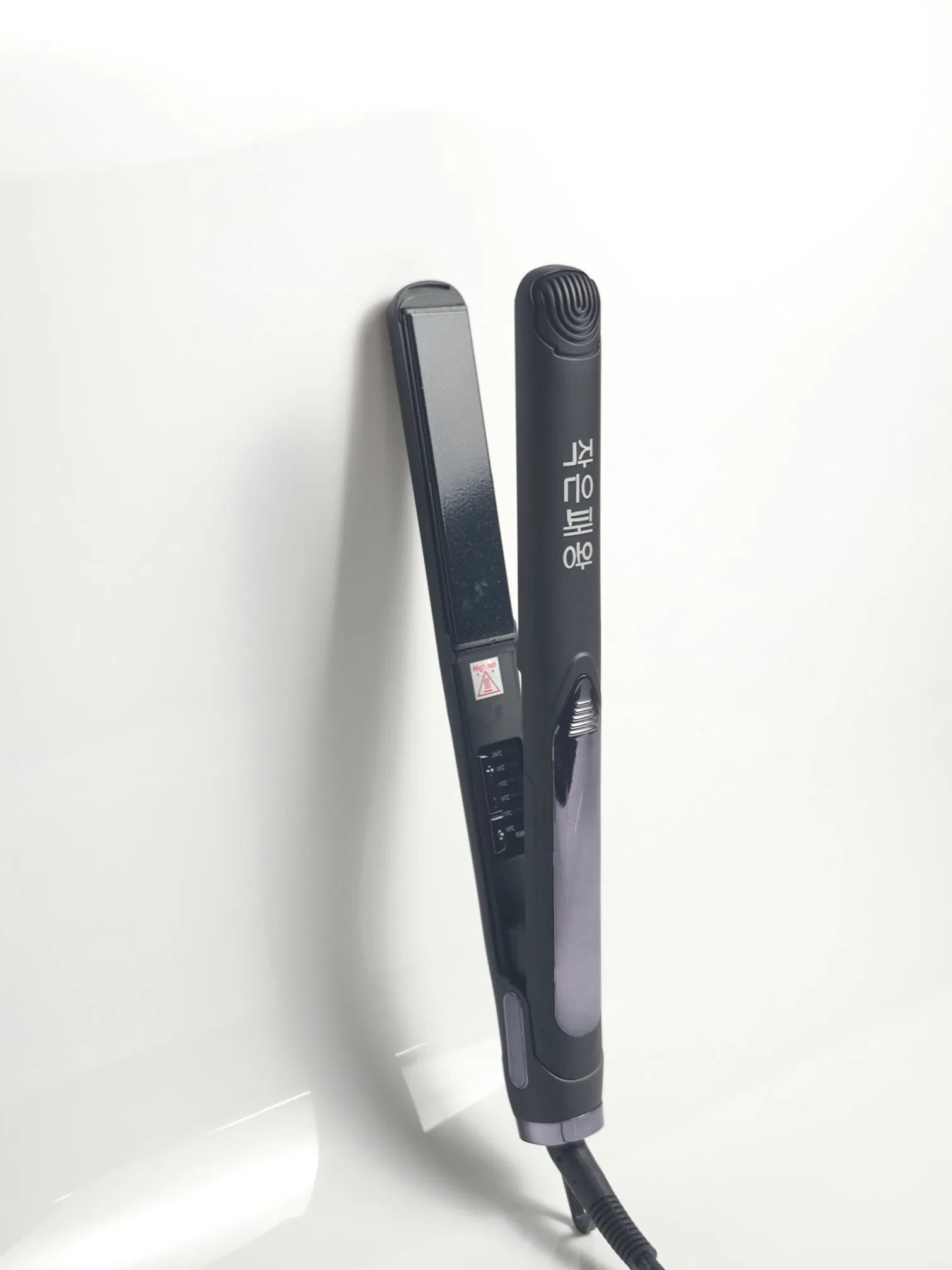 Classic Six-Speed Temperature Control Hair Straightening Splint Speed Heating Curling Straight Dual-Use Splints Do Not Hurt Hair Salon