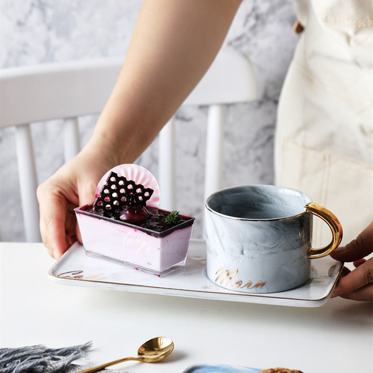 Wholesale Pink Blue Ceramic European Tea Cups and Saucer Set