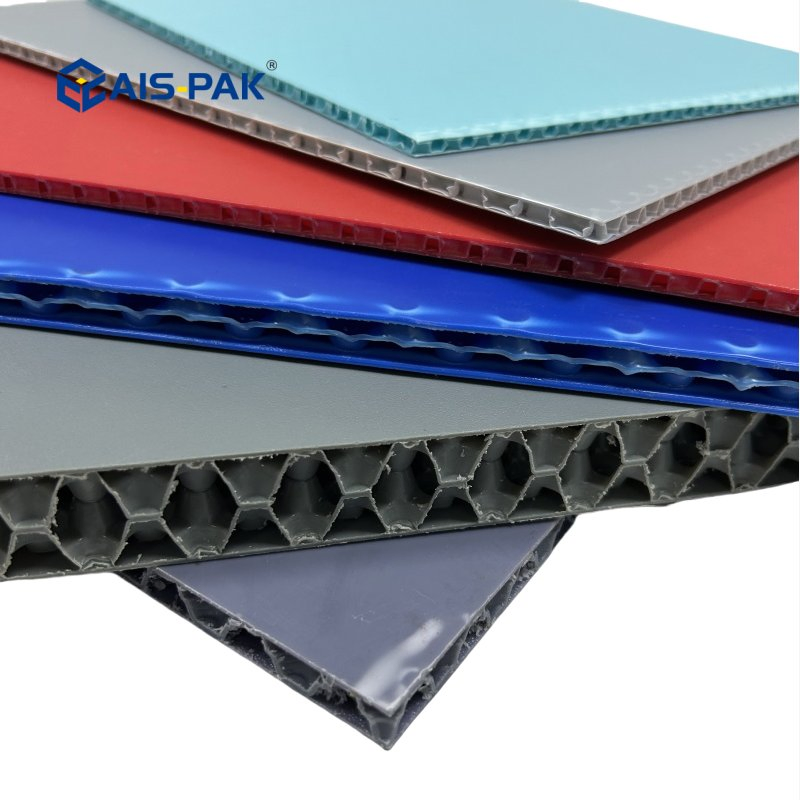 Lightweight Polypropylene Three-Layer Cellular Panels Plastic Hollow Bubble Guard Sheet PP Honeycomb Board for Construction Surface Protection